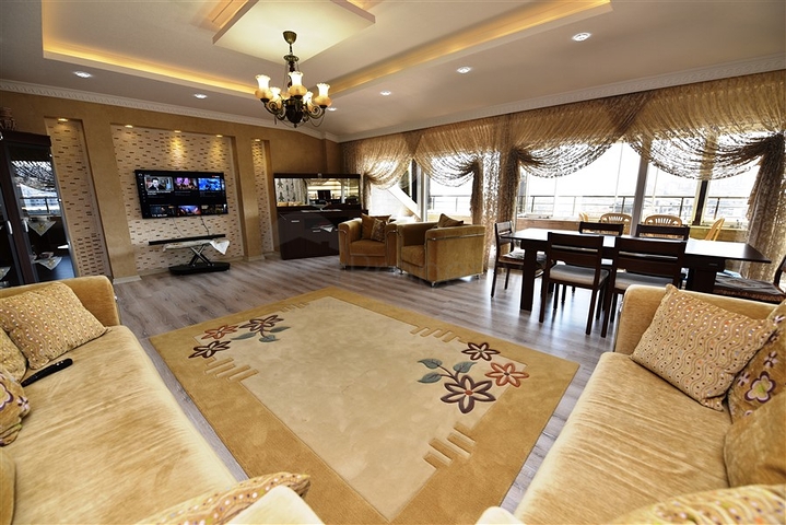 Меблированный пентхаус 4+2 люкс класса в районе Оба