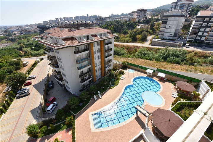 Меблированный пентхаус 4+2 люкс класса в районе Оба