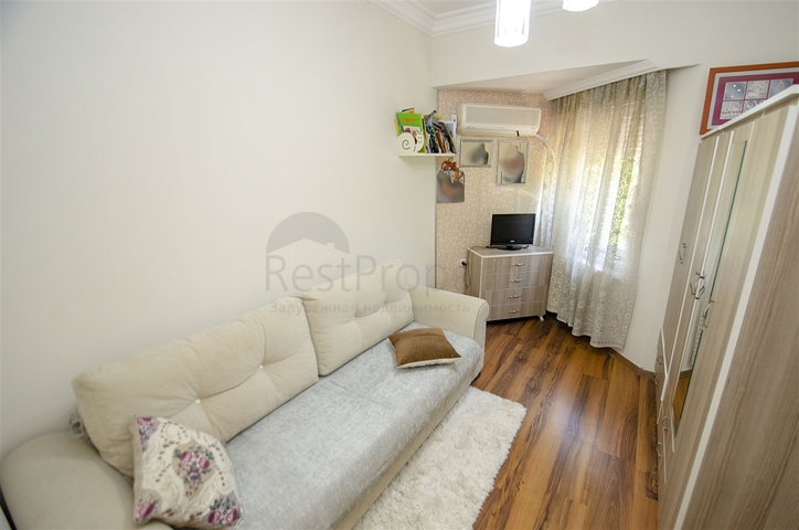 Трехкомнатная квартира в комплексе в Лимане Коньяалты Анталья