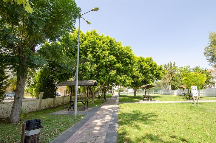 Трехкомнатная квартира в комплексе в Лимане Коньяалты Анталья