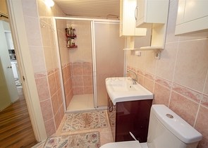 Трехкомнатная квартира в комплексе в Лимане Коньяалты Анталья