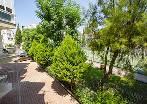 Трехкомнатная квартира в комплексе в Лимане Коньяалты Анталья