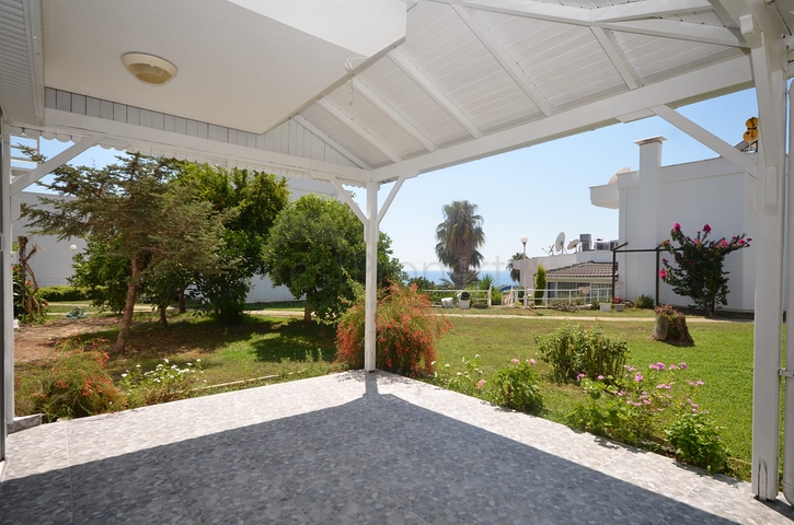 Вилла в районе Демирташ города Алании