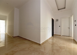 Четырехкомнатная квартира в европейском районе Оба