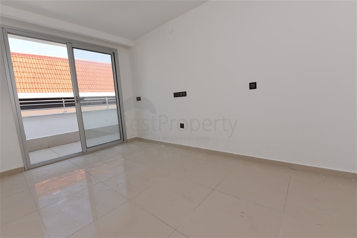 Пентхаус с четырьмя спальнями в районе Кестель