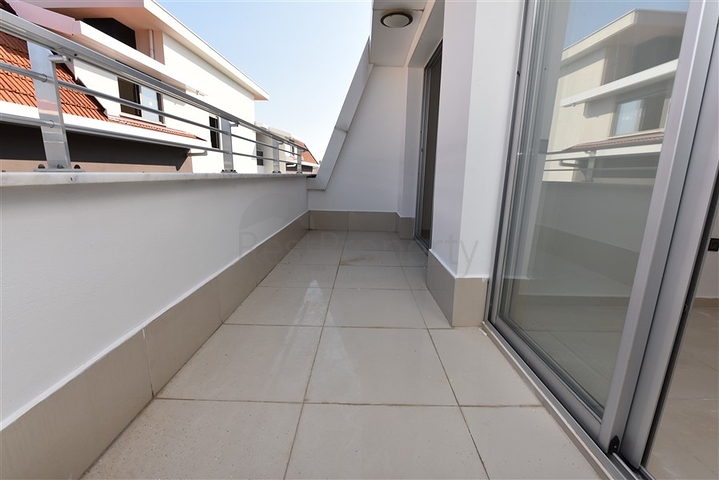 Пентхаус с четырьмя спальнями в районе Кестель