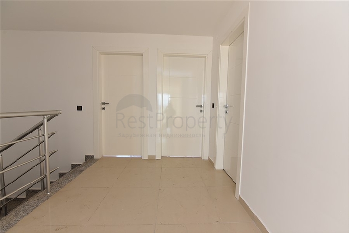 Пентхаус с четырьмя спальнями в районе Кестель