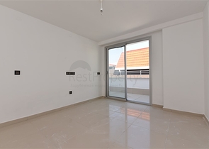 Пентхаус с четырьмя спальнями в районе Кестель