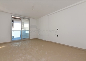 Пентхаус с четырьмя спальнями в районе Кестель