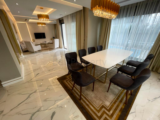 Виллы на завершении строительства в центре Белека