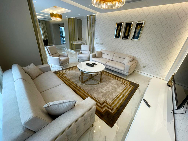 Виллы на завершении строительства в центре Белека