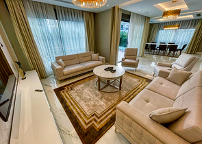 Виллы на завершении строительства в центре Белека