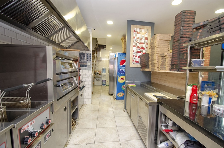 Готовый бизнес, пиццерия в Лимане Коньяалты