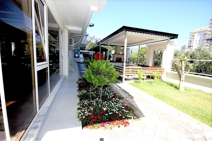 Меблированная квартира 1+1 в новом комплексе