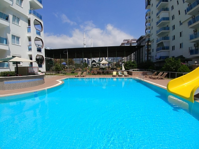 Меблированная квартира 1+1 в центре Махмутлара