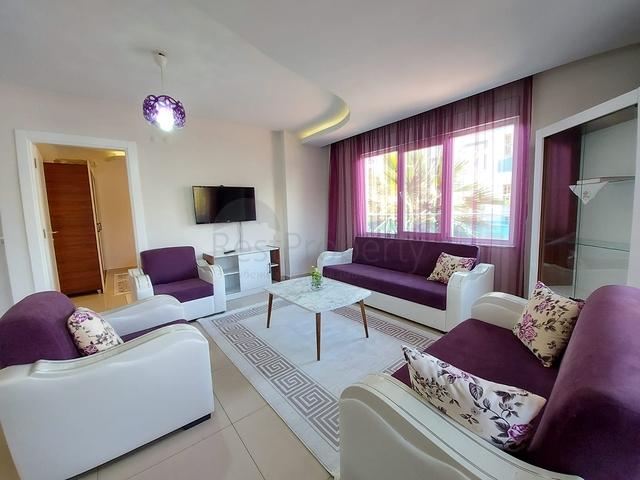 Меблированные апартаменты планировкой 1+1 в районе Махмутлар