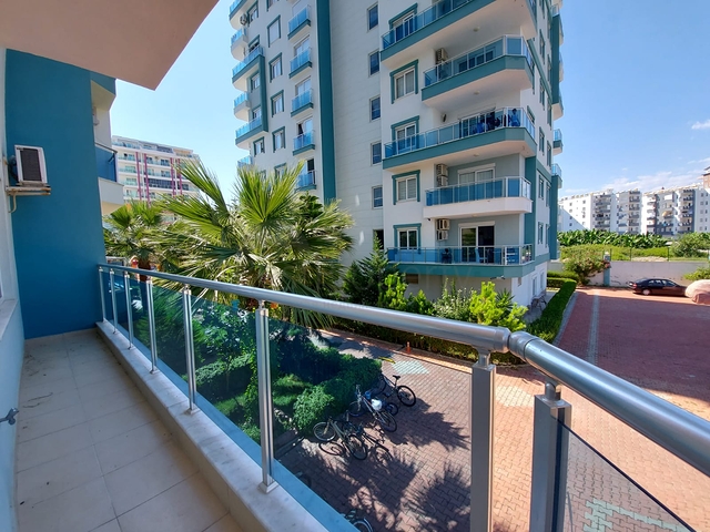 Меблированные апартаменты планировкой 1+1 в районе Махмутлар