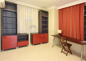 Четырёхкомнатная квартира в районе Авсаллар