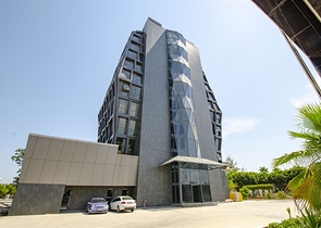 Офисы 2+1 и магазин на продажу в районе Кепез Анталья