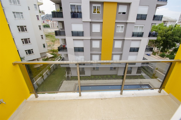 Квартиры 2+1 в комплексе рядом с Боачай каналом в Лимане Коньяалты