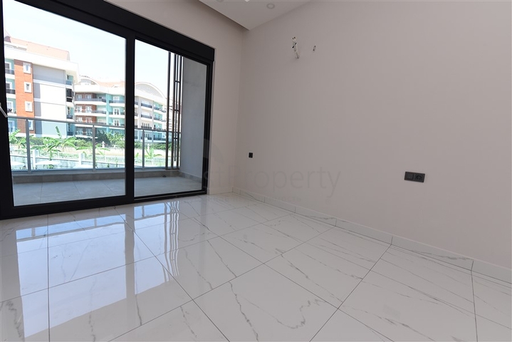 Двухкомнатная квартира в новом комплексе района Оба