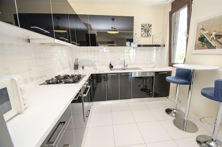 Квартира 2+1 с мебелью в районе Хурма Коньяалты