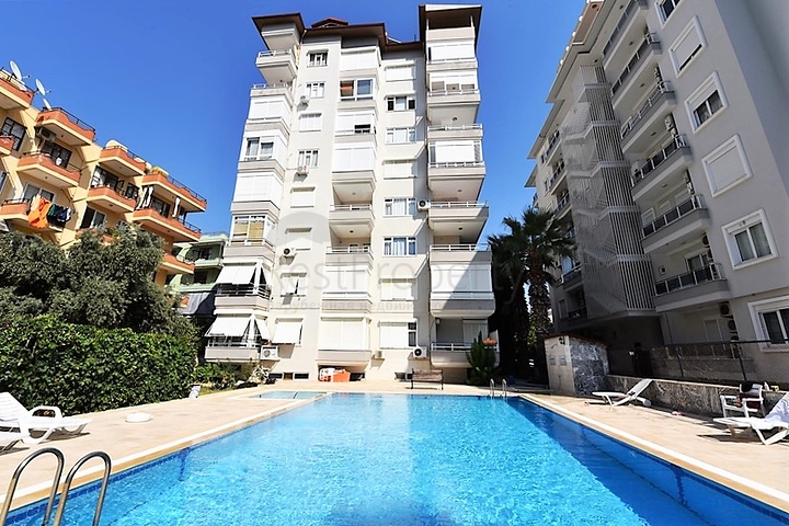 Квартира 1+1 с мебелью в центре Алании