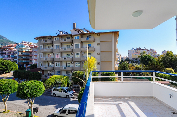 Квартира 1+1 с мебелью в центре Алании