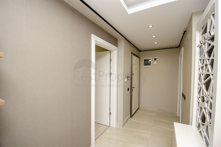 Двухкомнатная квартира с мебелью в элитном проекте в Коньяалты