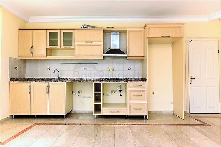 Пентхаус 3+1 в районе Оба