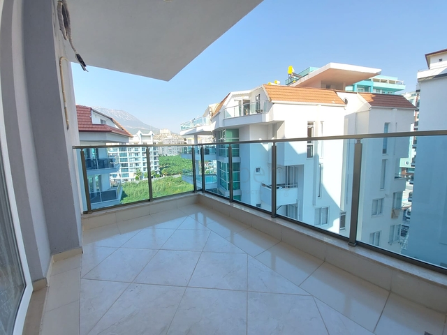 Квартира с двумя спальнями по хорошей цене в Махмутларе