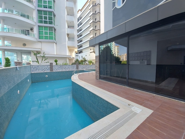 Квартира с двумя спальнями по хорошей цене в Махмутларе