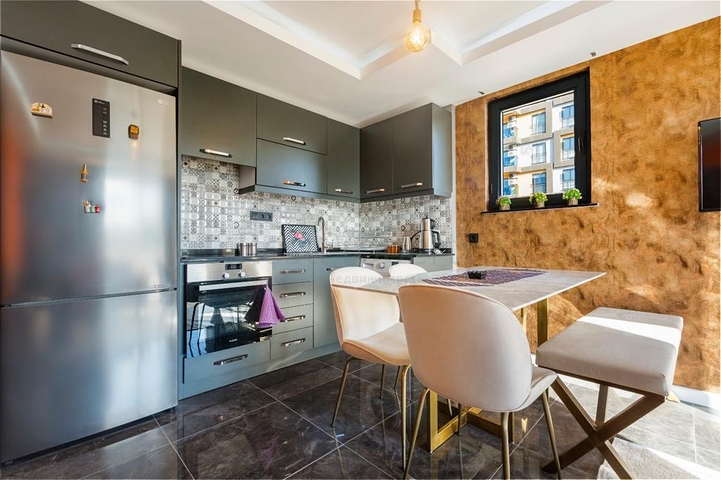 Меблированные апартаменты планировкой 1+1 в центре Алании