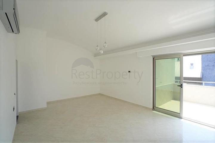 Двухуровневый пентхаус в Оба