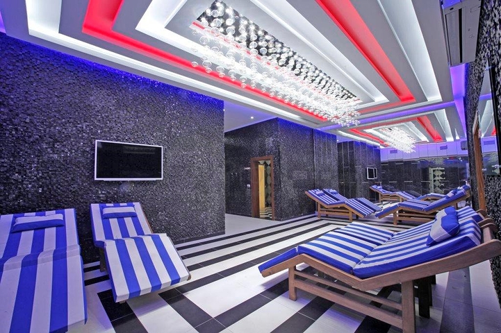 Двухуровневый пентхаус в Оба