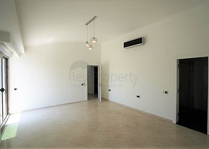 Двухуровневый пентхаус в Оба