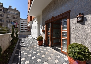 Новая квартира 2+1 с отдельной кухней в районе Махмутлар 