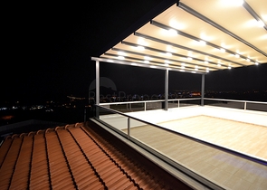 Трехэтажная вилла планировкой 3+1 в районе Каргыджак города Алания