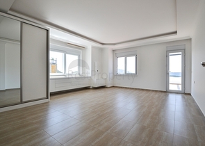 Трехэтажная вилла планировкой 3+1 в районе Каргыджак города Алания