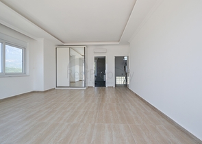 Трехэтажная вилла планировкой 3+1 в районе Каргыджак города Алания