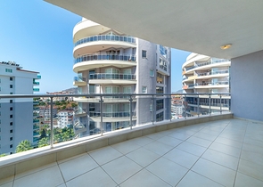 Двухкомнатная меблированная квартира в Джикджилли