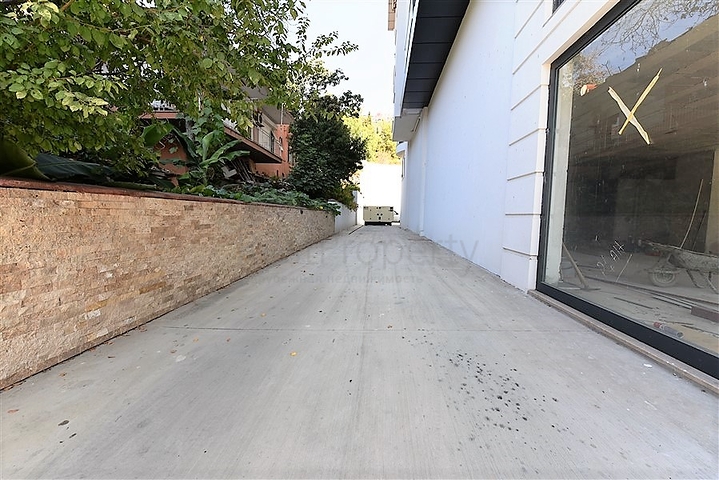 Коммерческое помещение в центре Алании