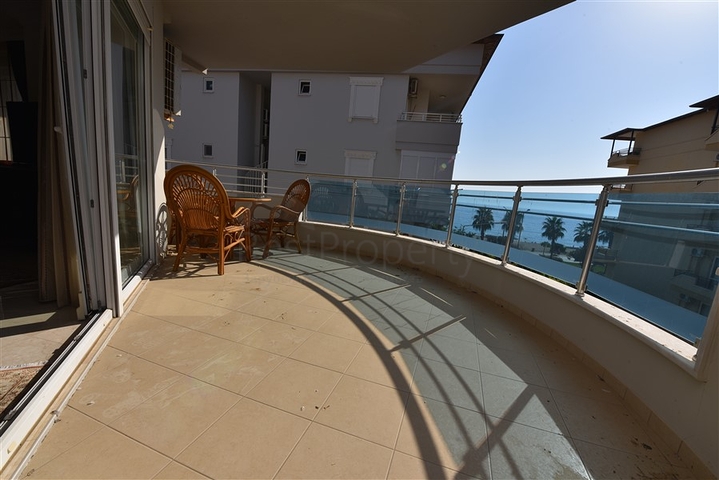 Пентхаус 3+1 на пляже Клеопатра 