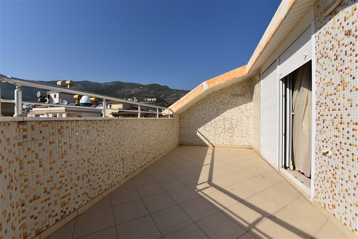 Пентхаус 3+1 на пляже Клеопатра 