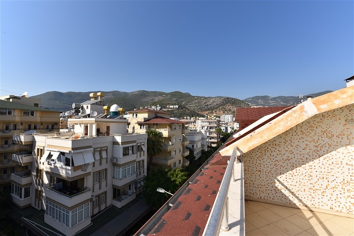 Пентхаус 3+1 на пляже Клеопатра 