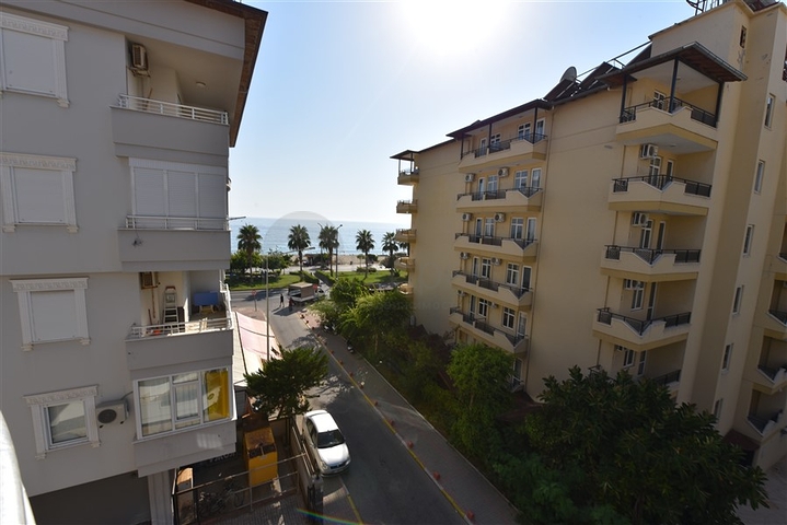 Пентхаус 3+1 на пляже Клеопатра 