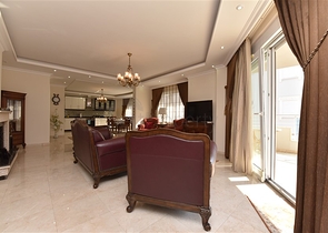 Пентхаус 3+1 на пляже Клеопатра 