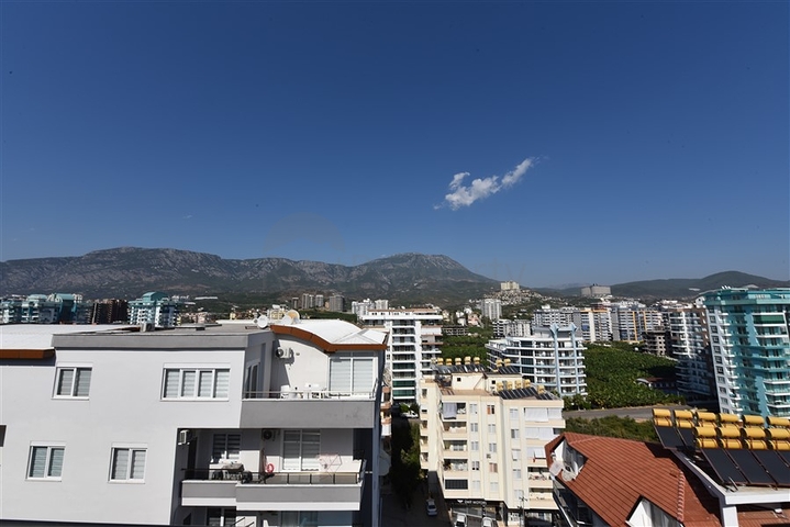 Меблированный пентхаус в Махмутларе