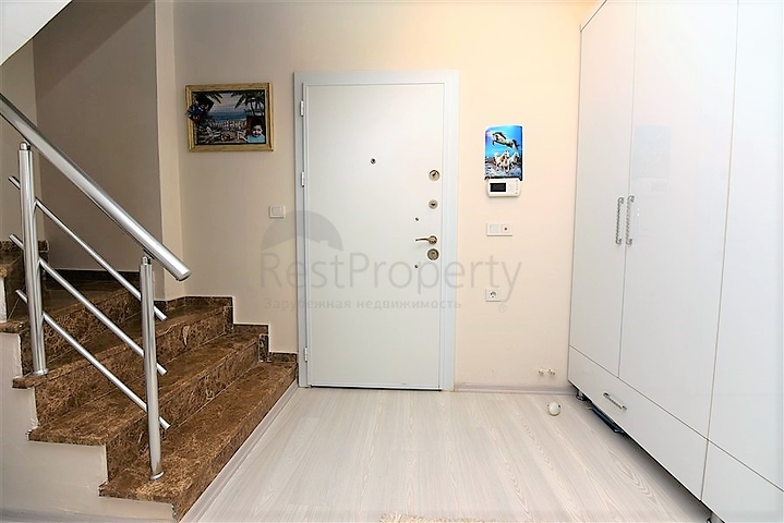 Меблированный пентхаус в Махмутларе