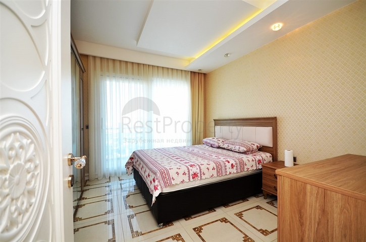 Меблированный двухуровневый пентхаус в Махмутларе